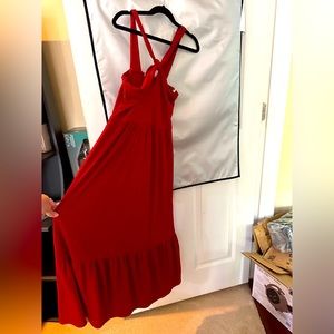 Red maxi
